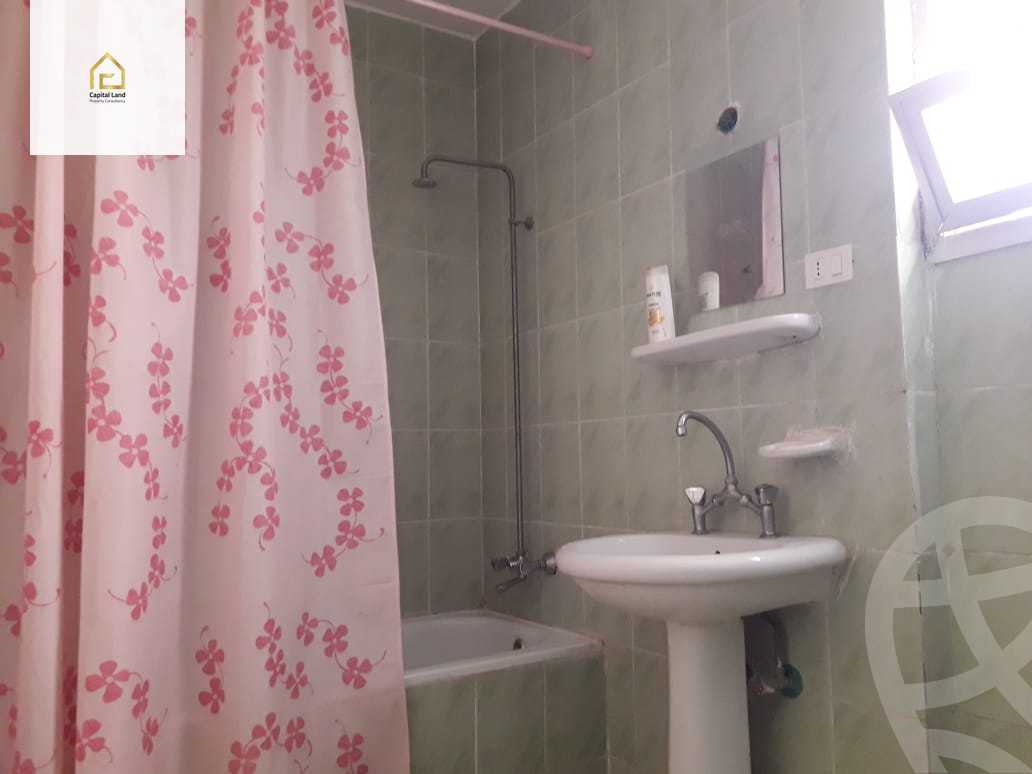 https://aqarmap.com.eg/en/listing/5411349-for-rent-cairo-new-cairo-lrhb-city-phase-3-farid-shawqi-st