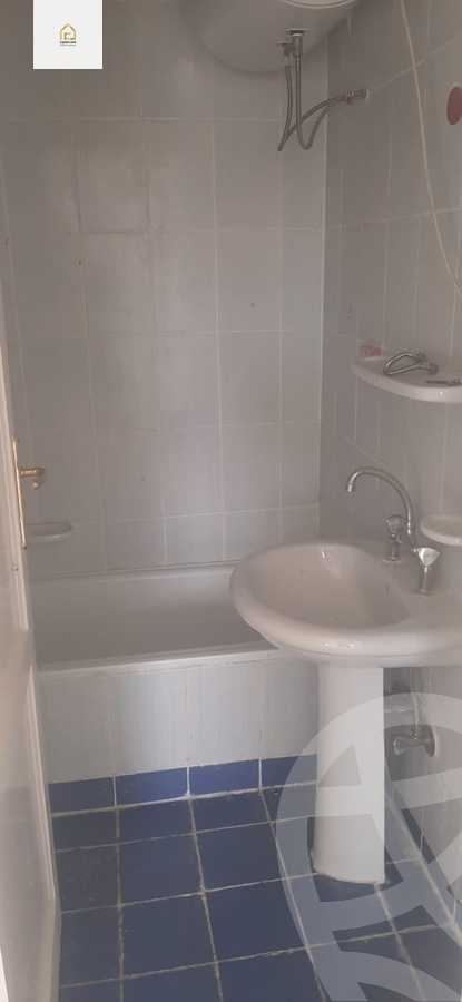 https://aqarmap.com.eg/ar/listing/5413673-for-sale-cairo-new-cairo-lrhb-city-phase-2-shr-tl-t-mstfy