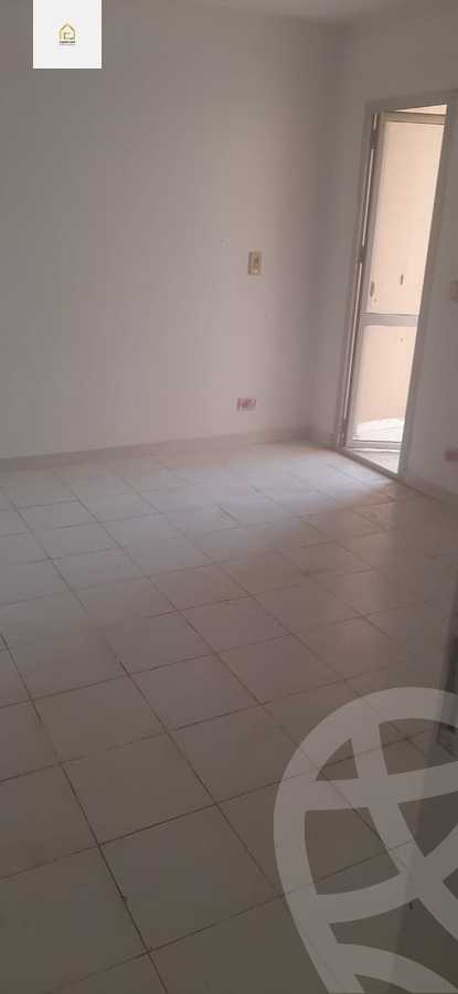 https://aqarmap.com.eg/ar/listing/5413673-for-sale-cairo-new-cairo-lrhb-city-phase-2-shr-tl-t-mstfy