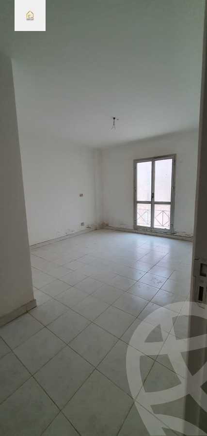 https://aqarmap.com.eg/ar/listing/5423945-for-sale-cairo-new-cairo-lrhb-city-phase-2-shr-tl-t-mstfy