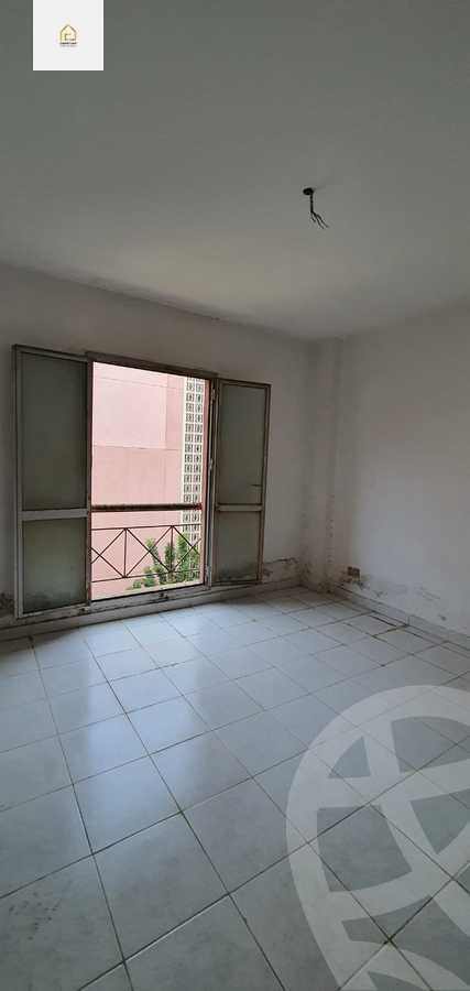 https://aqarmap.com.eg/ar/listing/5423945-for-sale-cairo-new-cairo-lrhb-city-phase-2-shr-tl-t-mstfy