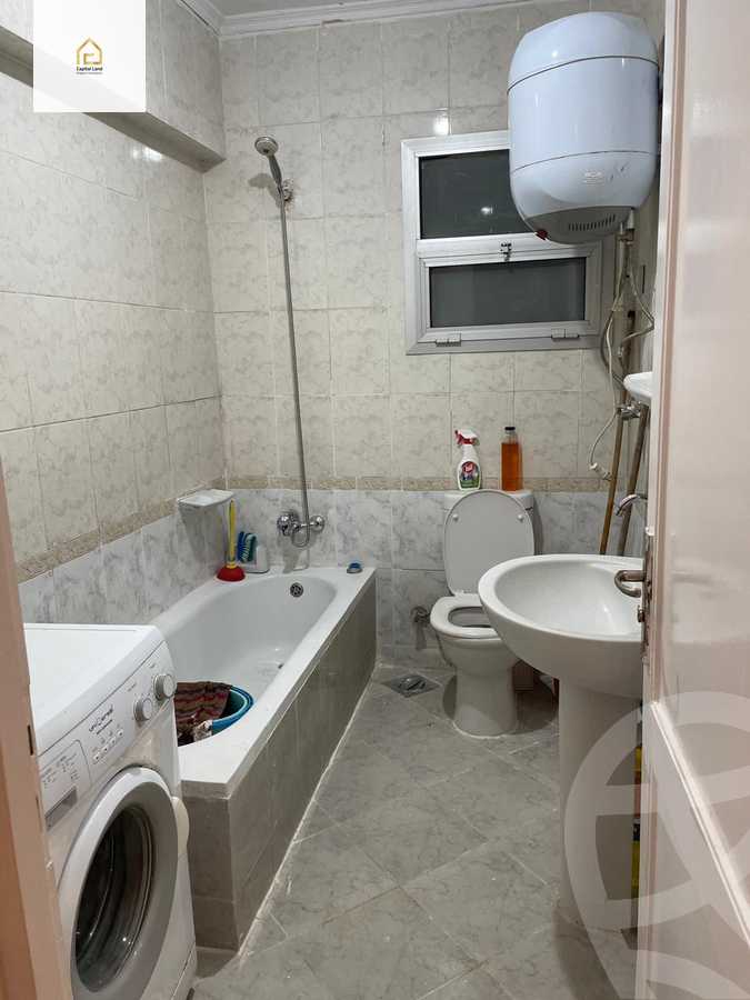 https://aqarmap.com.eg/en/listing/5425172-for-rent-cairo-new-cairo-lrhb-city-mtdd-lrhb-phase-8