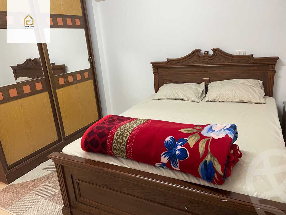 https://aqarmap.com.eg/en/listing/5425172-for-rent-cairo-new-cairo-lrhb-city-mtdd-lrhb-phase-8