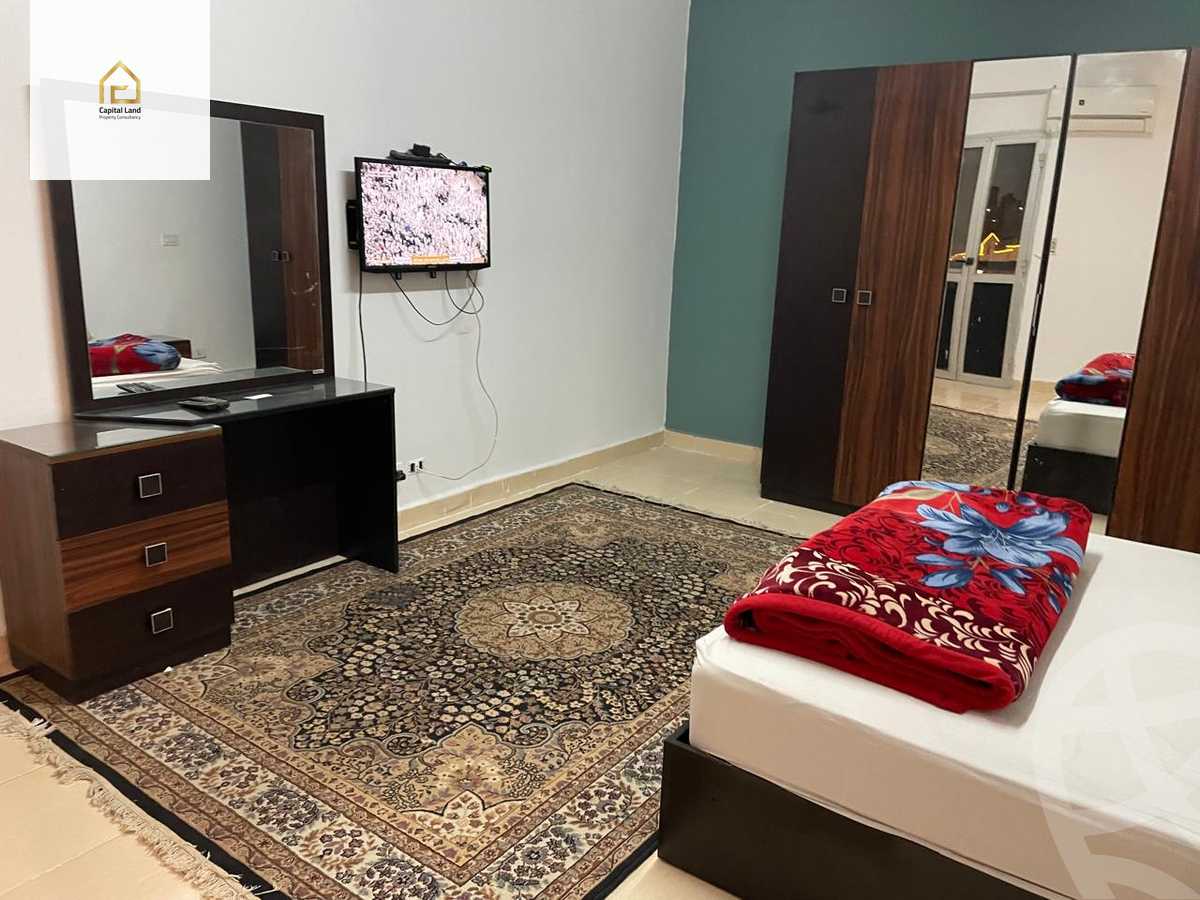 https://aqarmap.com.eg/en/listing/5425172-for-rent-cairo-new-cairo-lrhb-city-mtdd-lrhb-phase-8
