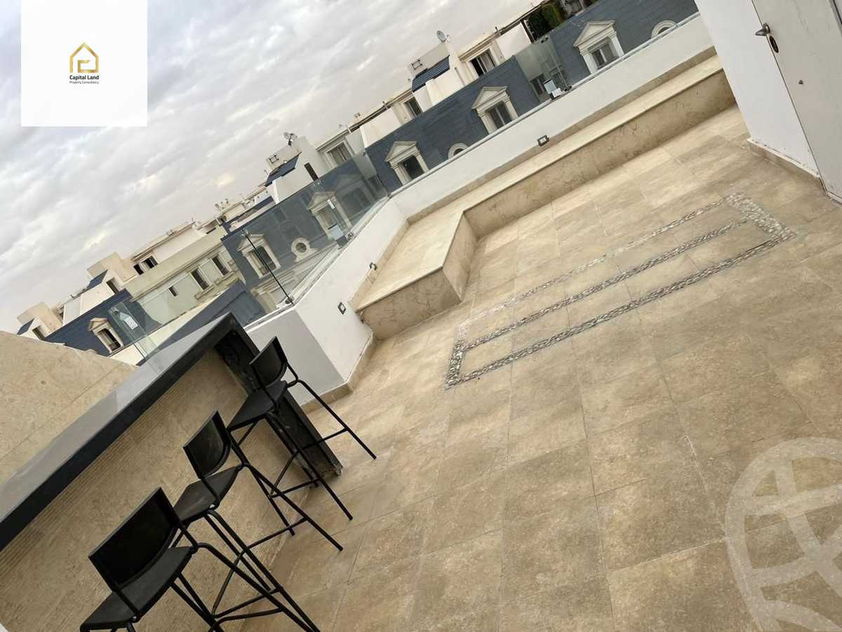 https://aqarmap.com.eg/ar/listing/5436233-for-sale-cairo-new-cairo-compounds-mountain-view-hyde-park