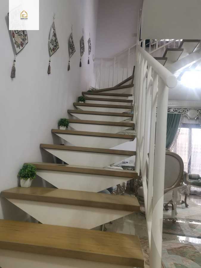 https://aqarmap.com.eg/ar/listing/5436382-for-sale-cairo-new-cairo-compounds-fifth-square