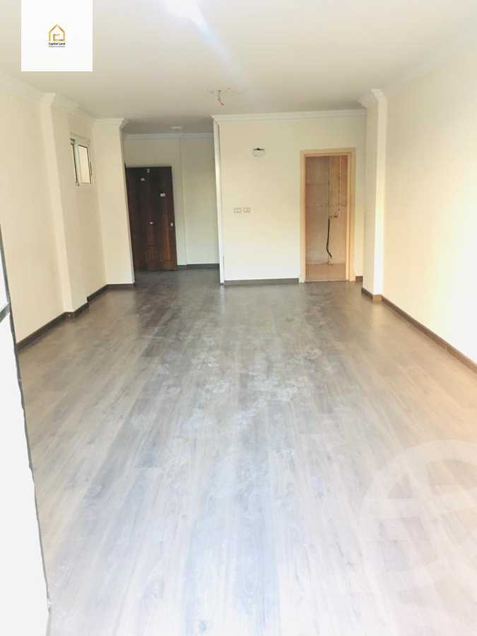 https://aqarmap.com.eg/en/listing/5454917-for-rent-cairo-new-cairo-lrhb-city-phase-4-mostafa-el-nahaas-st
