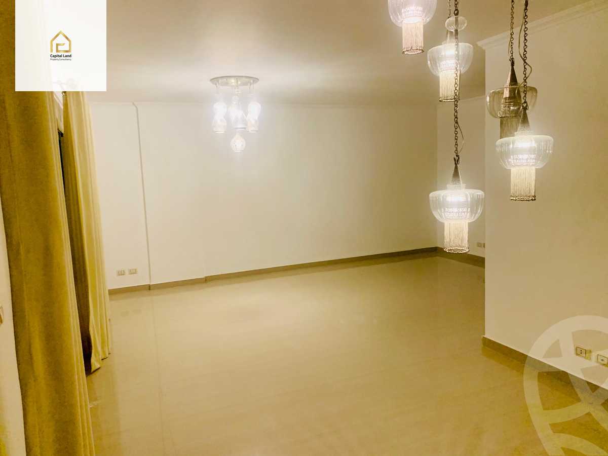 https://aqarmap.com.eg/en/listing/5455033-for-sale-cairo-new-cairo-lrhb-city-phase-1-ahmed-rami-st