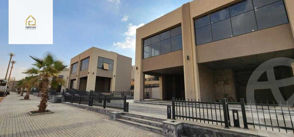 https://aqarmap.com.eg/en/listing/5460453-for-sale-cairo-new-cairo-compounds-fyldj-jrdnz-qtmy-mwl-blm-hylz-llttwyr