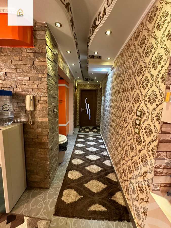 https://aqarmap.com.eg/ar/listing/5462249-for-sale-cairo-new-cairo-compounds-golden-heights-1