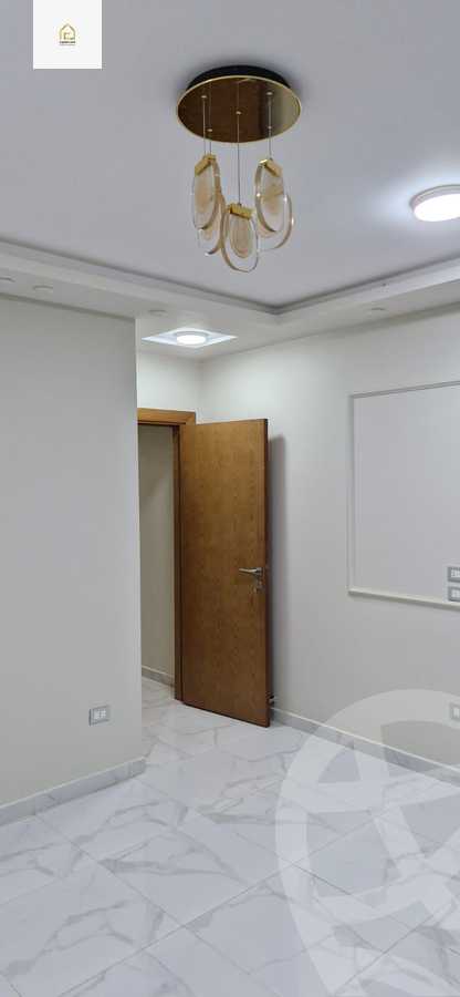 https://aqarmap.com.eg/ar/listing/5462967-for-rent-cairo-new-cairo-compounds-mwntn-fyw-y-syty-club-park-mountain-view-icity