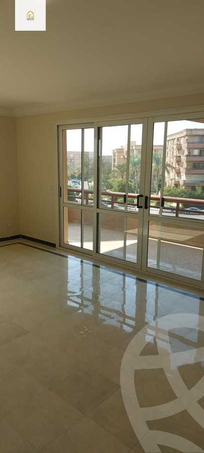 https://aqarmap.com.eg/en/listing/5466668-for-sale-cairo-new-cairo-lrhb-city-phase-4-mostafa-kamel-st