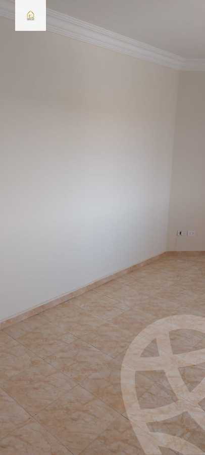 https://aqarmap.com.eg/en/listing/5466668-for-sale-cairo-new-cairo-lrhb-city-phase-4-mostafa-kamel-st