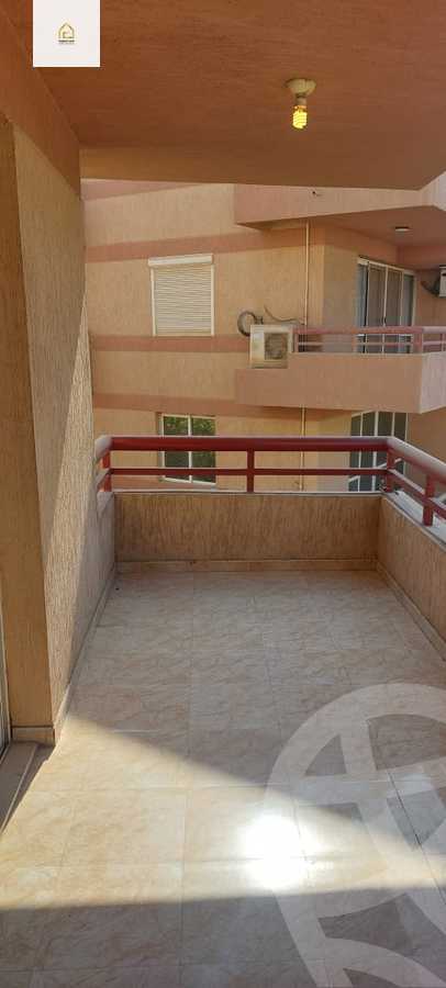 https://aqarmap.com.eg/en/listing/5466668-for-sale-cairo-new-cairo-lrhb-city-phase-4-mostafa-kamel-st