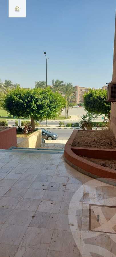 https://aqarmap.com.eg/en/listing/5466668-for-sale-cairo-new-cairo-lrhb-city-phase-4-mostafa-kamel-st