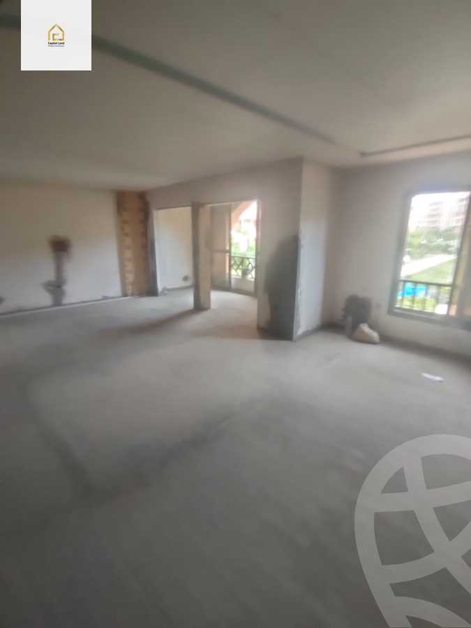 https://aqarmap.com.eg/ar/listing/5478102-for-sale-cairo-new-cairo-lrhb-city-phase-5-talaat-mostafa-st