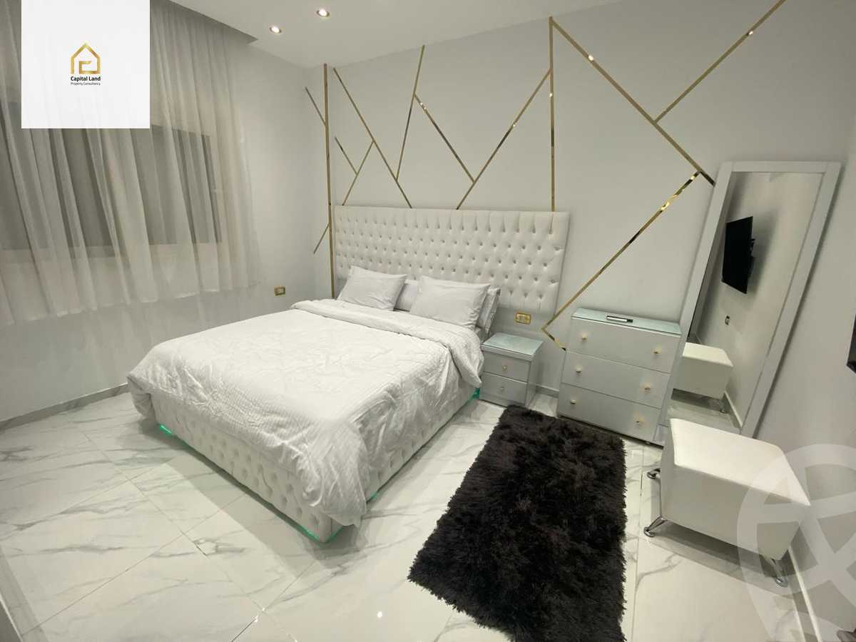https://aqarmap.com.eg/ar/listing/5478262-for-sale-cairo-new-cairo-south-investors-mohammed-nagib-axis-st