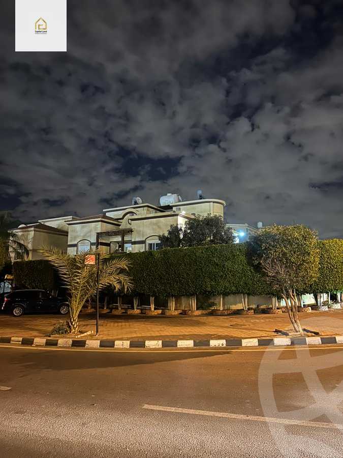 https://aqarmap.com.eg/en/listing/5480815-for-sale-cairo-new-cairo-lrhb-city-phase-2-osama-ibn-zaid-st