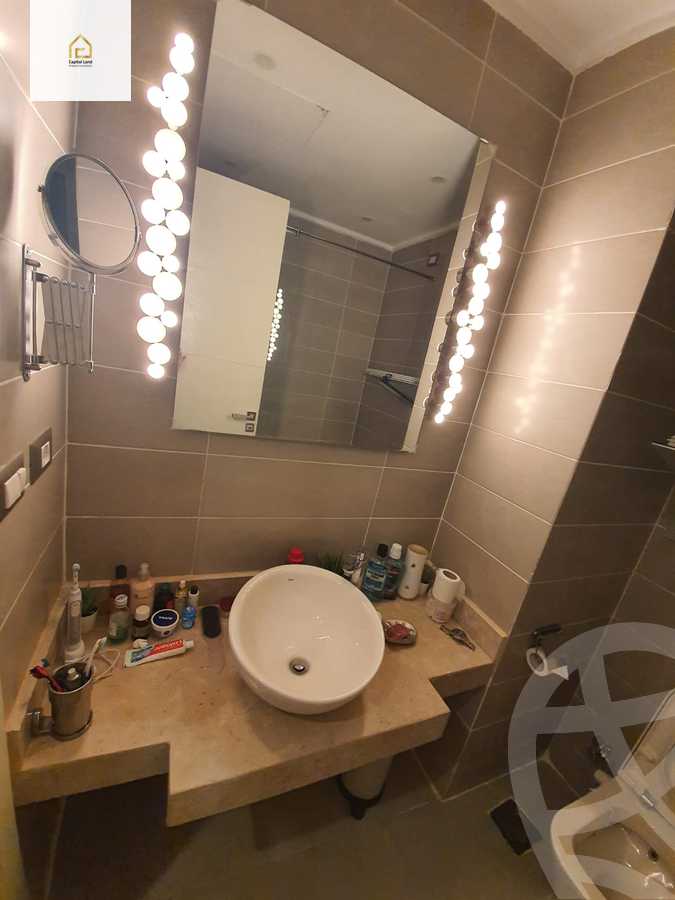https://aqarmap.com.eg/ar/listing/5485953-for-sale-cairo-new-cairo-compounds-kmbwnd-fyldj-jyt-blm-hylz