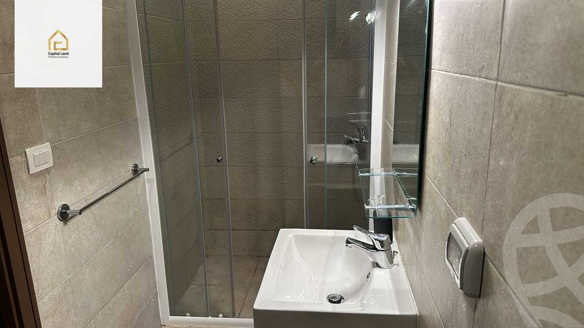 https://aqarmap.com.eg/ar/listing/5486149-for-sale-cairo-new-cairo-compounds-fifth-square