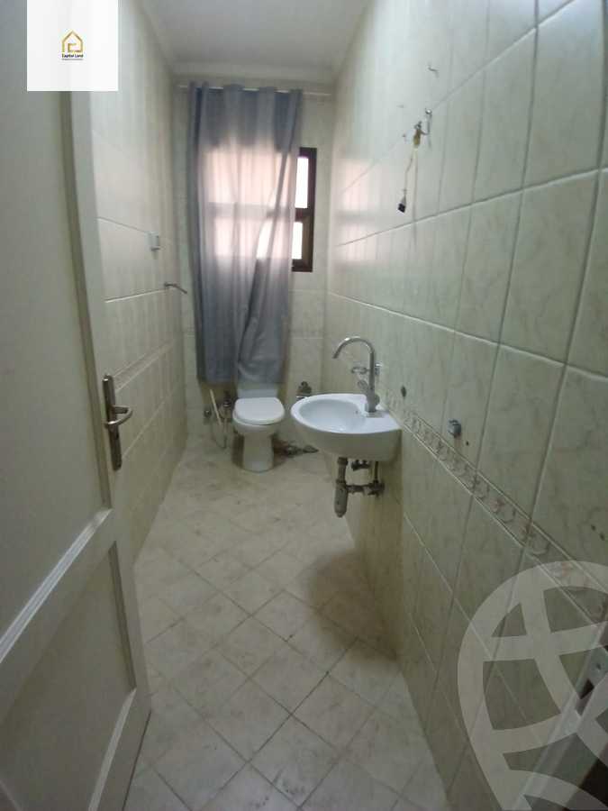 https://aqarmap.com.eg/ar/listing/5506189-for-sale-cairo-new-cairo-lrhb-city-phase-5-ibn-al-nafees-st
