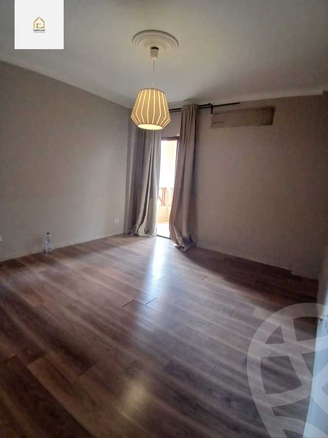 https://aqarmap.com.eg/ar/listing/5506189-for-sale-cairo-new-cairo-lrhb-city-phase-5-ibn-al-nafees-st