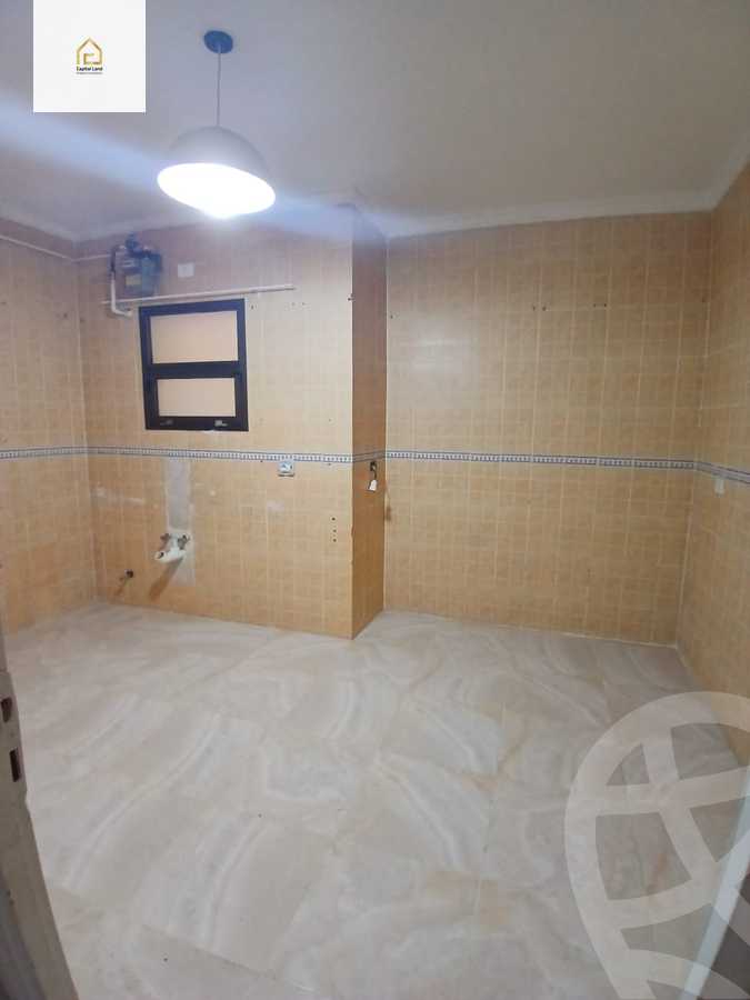 https://aqarmap.com.eg/ar/listing/5506189-for-sale-cairo-new-cairo-lrhb-city-phase-5-ibn-al-nafees-st