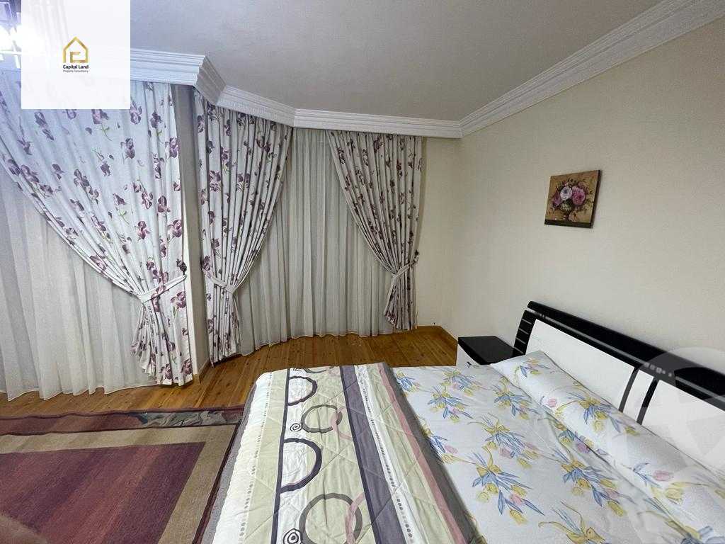 https://aqarmap.com.eg/en/listing/5527550-for-rent-cairo-new-cairo-lrhb-city-phase-3