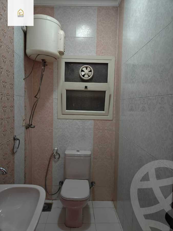 https://aqarmap.com.eg/ar/listing/5541397-for-sale-cairo-al-oubour-el-hay-el-khames-ali-hassan-shaaban-st
