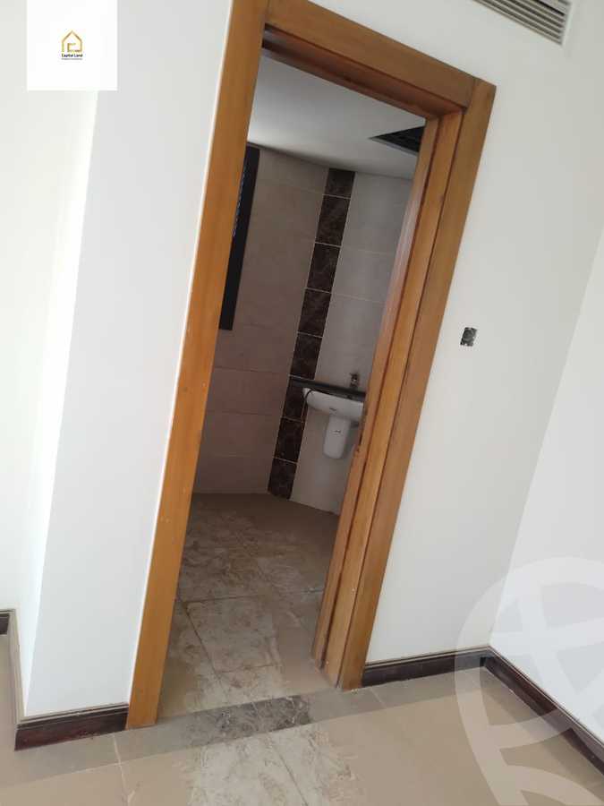 https://aqarmap.com.eg/ar/listing/5546635-for-sale-cairo-new-cairo-compounds-nyoum-nyw-kyrw