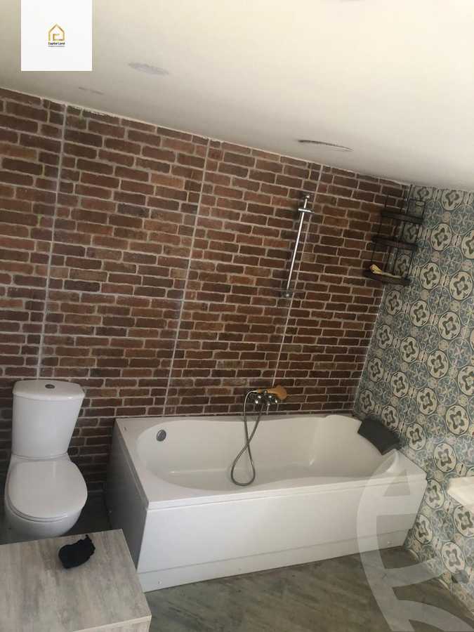 https://aqarmap.com.eg/en/listing/5548208-for-sale-cairo-new-cairo-lrhb-city-phase-2