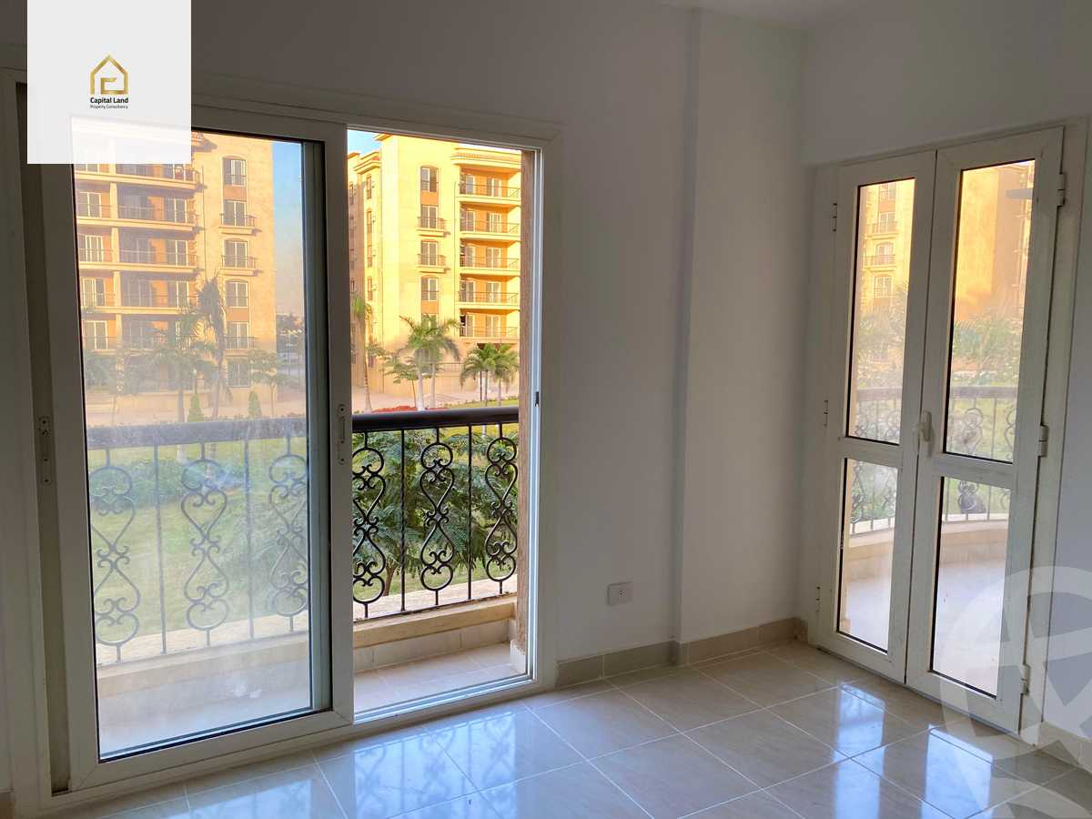 https://aqarmap.com.eg/en/listing/5562660-for-sale-cairo-new-cairo-lrhb-city-mtdd-lrhb-phase-7