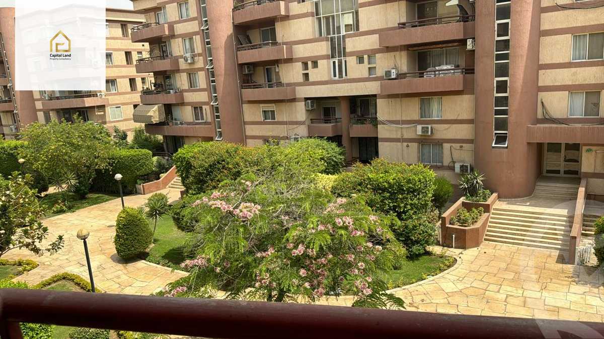 https://aqarmap.com.eg/en/listing/5574659-for-sale-cairo-new-cairo-lrhb-city-phase-4-mostafa-el-nahaas-st