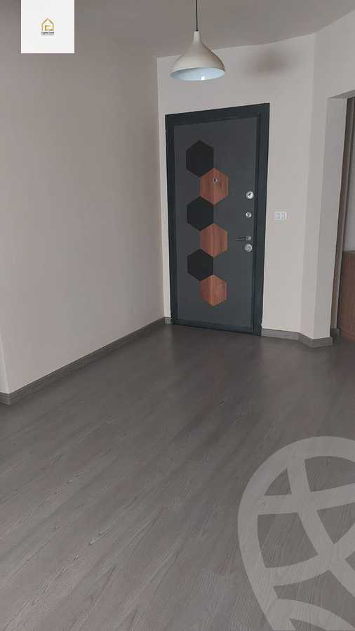 https://aqarmap.com.eg/en/listing/5574932-for-sale-cairo-new-cairo-lrhb-city-phase-5-talaat-mostafa-st
