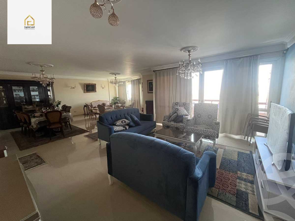 https://aqarmap.com.eg/en/listing/5575566-for-sale-cairo-new-cairo-lrhb-city-phase-4-mohammed-farid-st