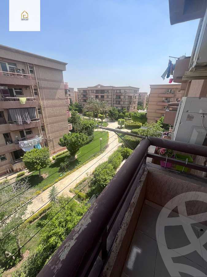 https://aqarmap.com.eg/en/listing/5575566-for-sale-cairo-new-cairo-lrhb-city-phase-4-mohammed-farid-st