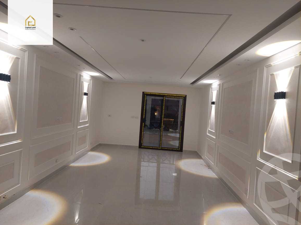 https://aqarmap.com.eg/ar/listing/5579500-for-sale-cairo-new-cairo-lrhb-city-phase-5-ibn-al-nafees-st