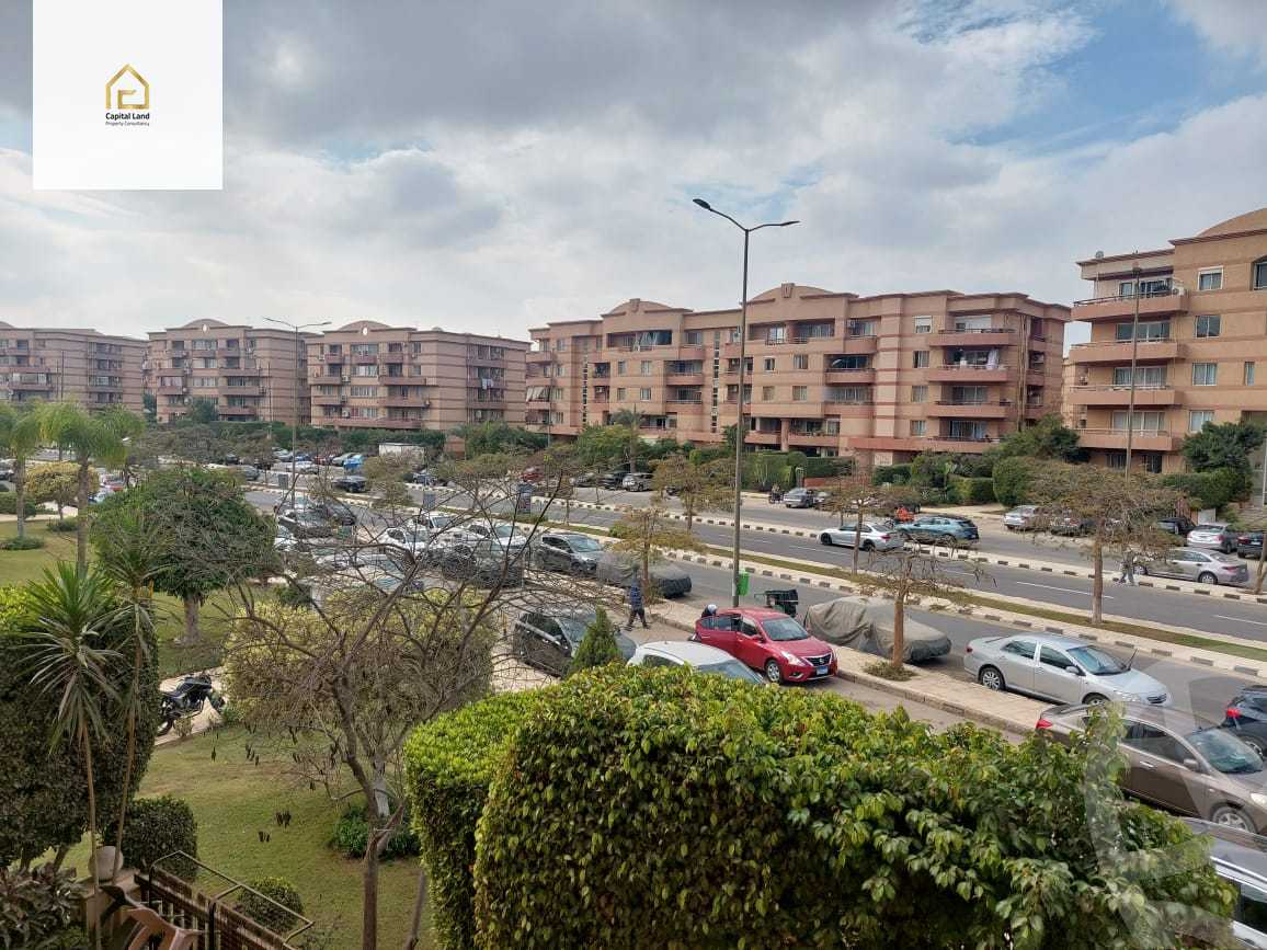https://aqarmap.com.eg/ar/listing/5579500-for-sale-cairo-new-cairo-lrhb-city-phase-5-ibn-al-nafees-st