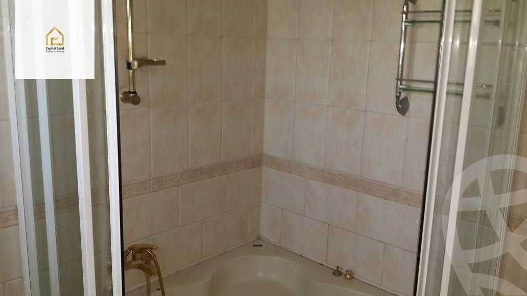 https://aqarmap.com.eg/en/listing/5587398-for-sale-cairo-new-cairo-lrhb-city-phase-3-umm-kolthom-st