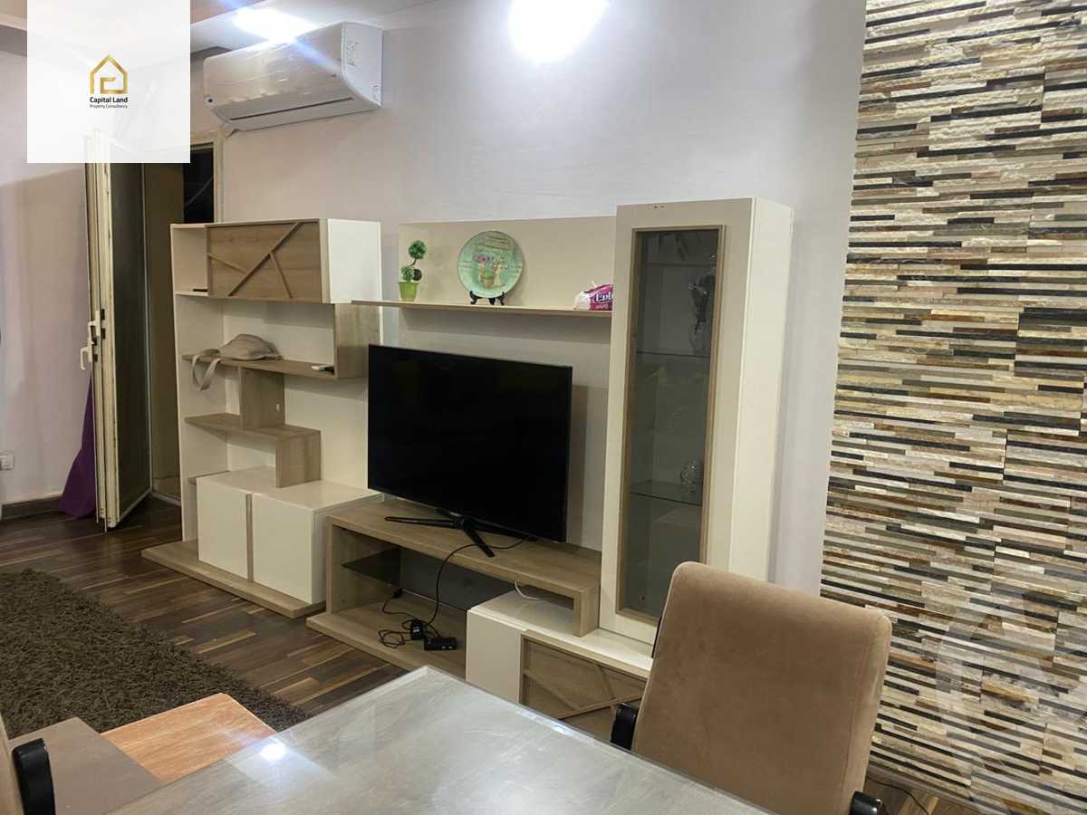 https://aqarmap.com.eg/en/listing/5591766-for-rent-cairo-new-cairo-lrhb-city-mtdd-lrhb-phase-8