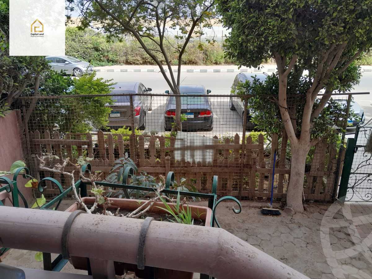 https://aqarmap.com.eg/en/listing/5592360-for-sale-cairo-new-cairo-lrhb-city-phase-4-mostafa-el-nahaas-st