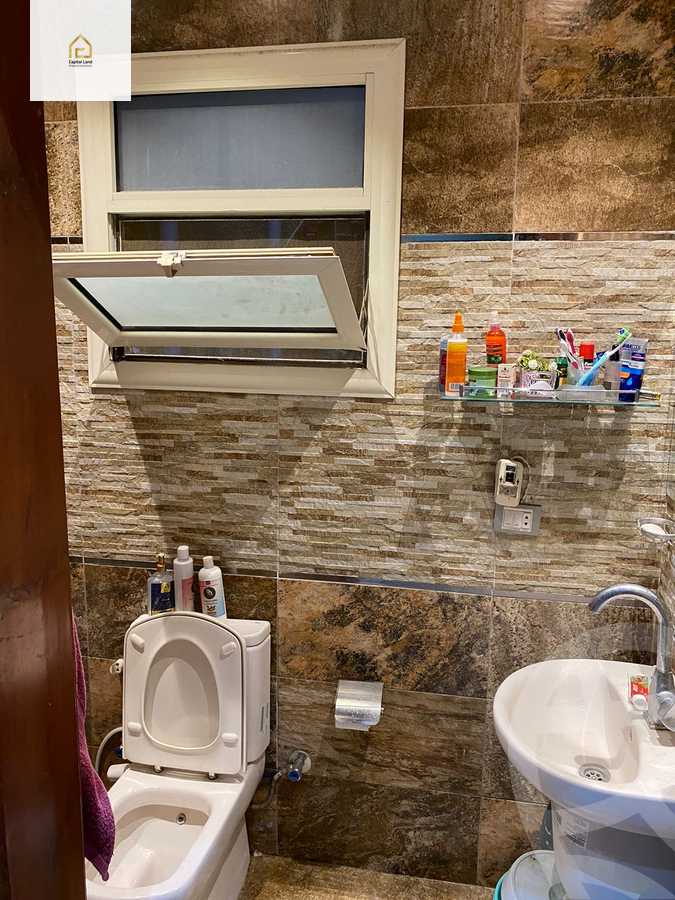 https://aqarmap.com.eg/en/listing/5601113-for-sale-cairo-new-cairo-compounds-el-mostashareen-compound