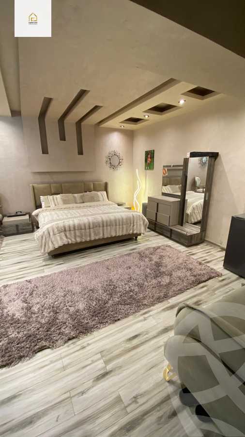 https://aqarmap.com.eg/ar/listing/5603361-for-sale-cairo-new-cairo-lrhb-city-phase-5-ibn-al-nafees-st