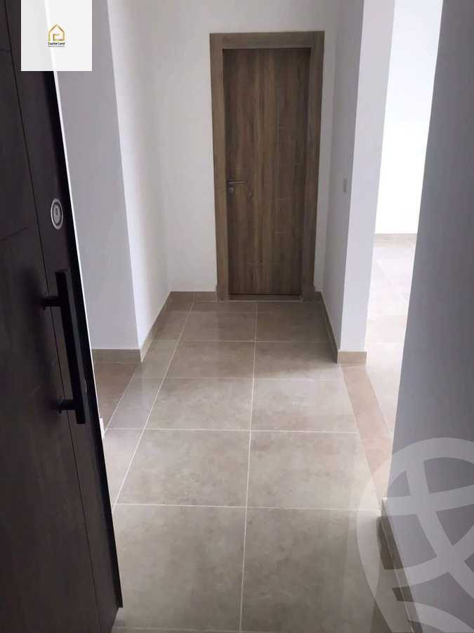 https://aqarmap.com.eg/ar/listing/5603760-for-rent-cairo-new-cairo-compounds-fifth-square