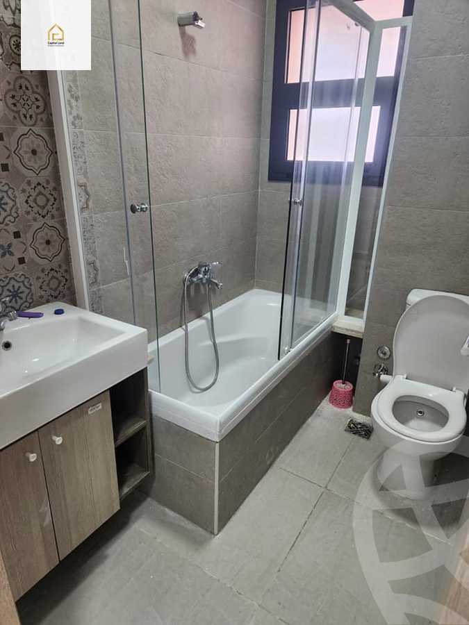 https://aqarmap.com.eg/ar/listing/5603760-for-rent-cairo-new-cairo-compounds-fifth-square