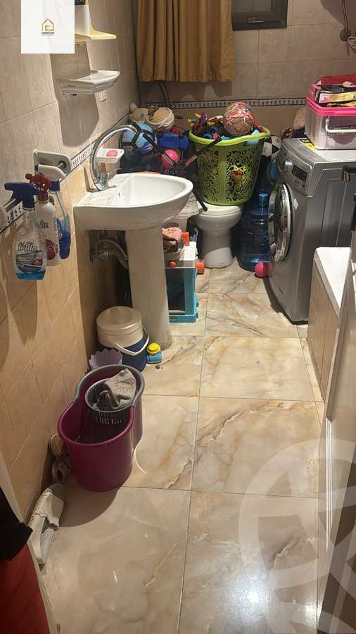 https://aqarmap.com.eg/ar/listing/5604376-for-sale-cairo-new-cairo-lrhb-city-phase-5-ibn-al-nafees-st