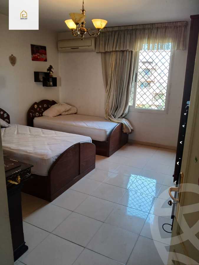 https://aqarmap.com.eg/en/listing/5605248-for-sale-cairo-new-cairo-lrhb-city-phase-4-mohammed-farid-st