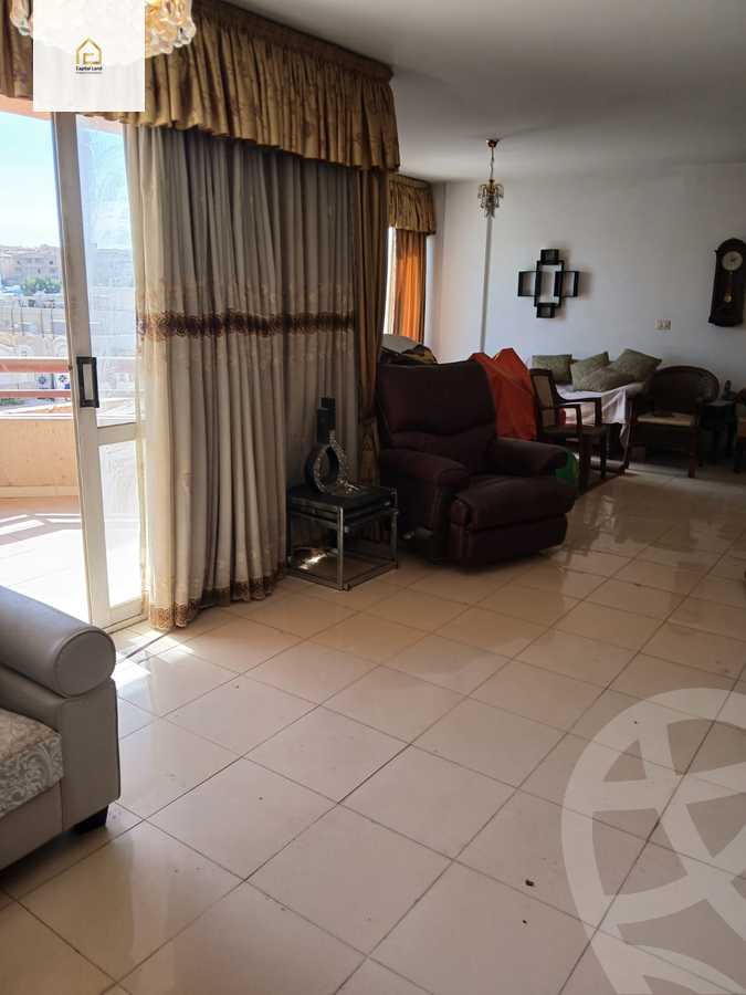 https://aqarmap.com.eg/en/listing/5605248-for-sale-cairo-new-cairo-lrhb-city-phase-4-mohammed-farid-st