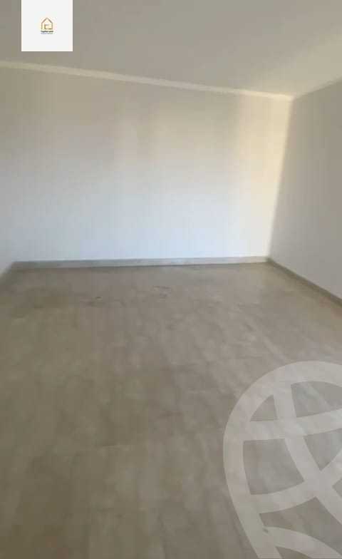 https://aqarmap.com.eg/en/listing/5617277-for-sale-cairo-new-cairo-lrhb-city-mtdd-lrhb-phase-9