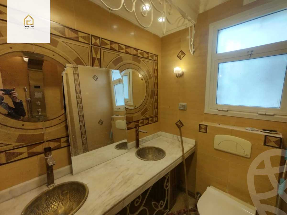 https://aqarmap.com.eg/en/listing/5620217-for-sale-cairo-new-cairo-lrhb-city-phase-4-mostafa-el-nahaas-st